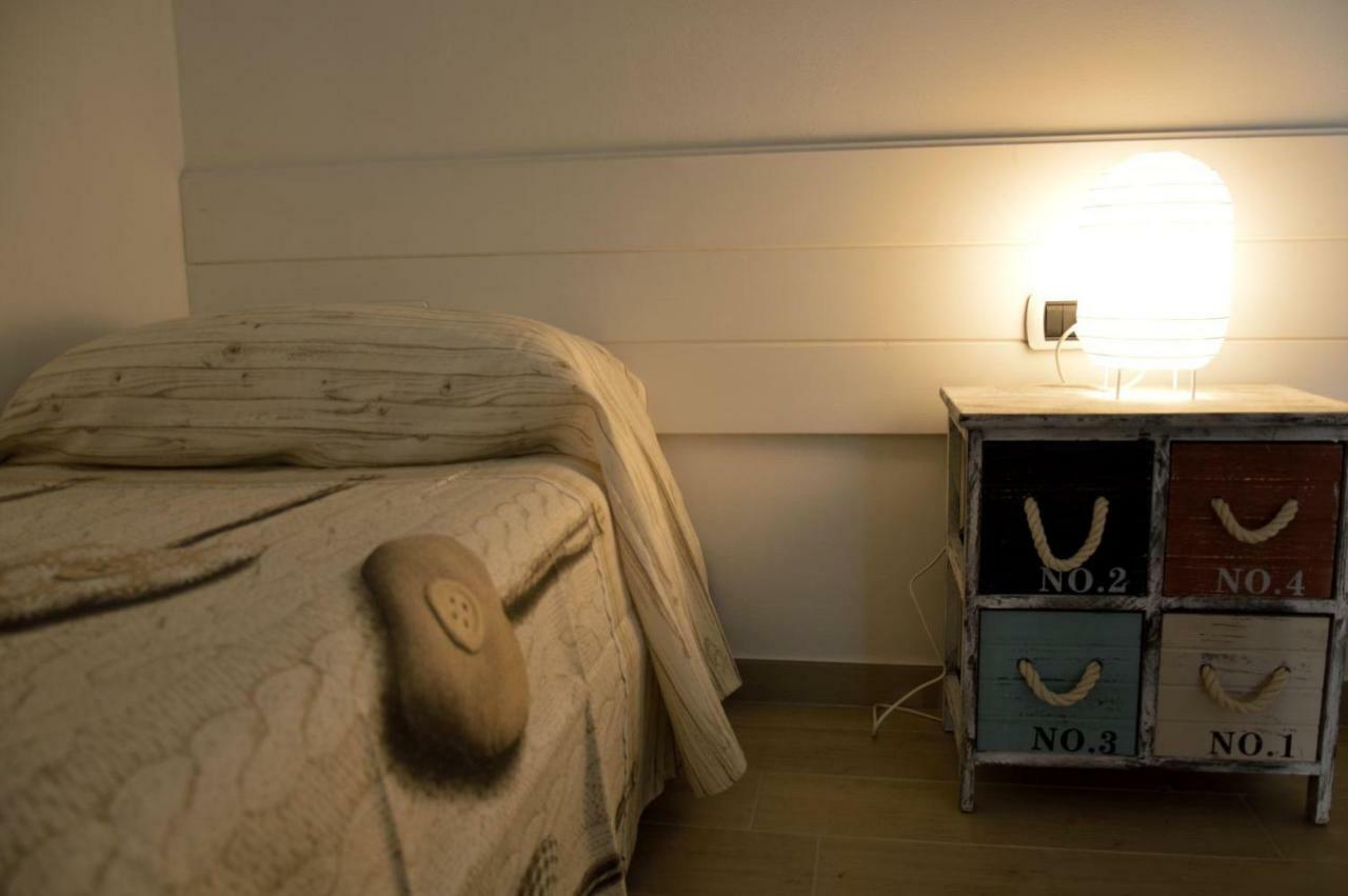 House Mami Villa โปลีญาโนอามาเร ภายนอก รูปภาพ