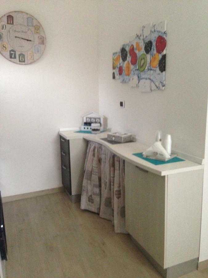 House Mami Villa โปลีญาโนอามาเร ภายนอก รูปภาพ